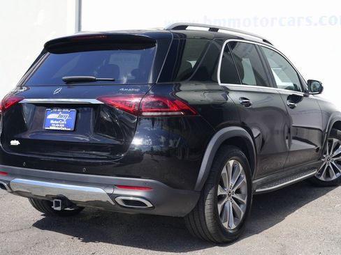Used 2020 Mercedes-Benz GLE 450 4MATIC image 3