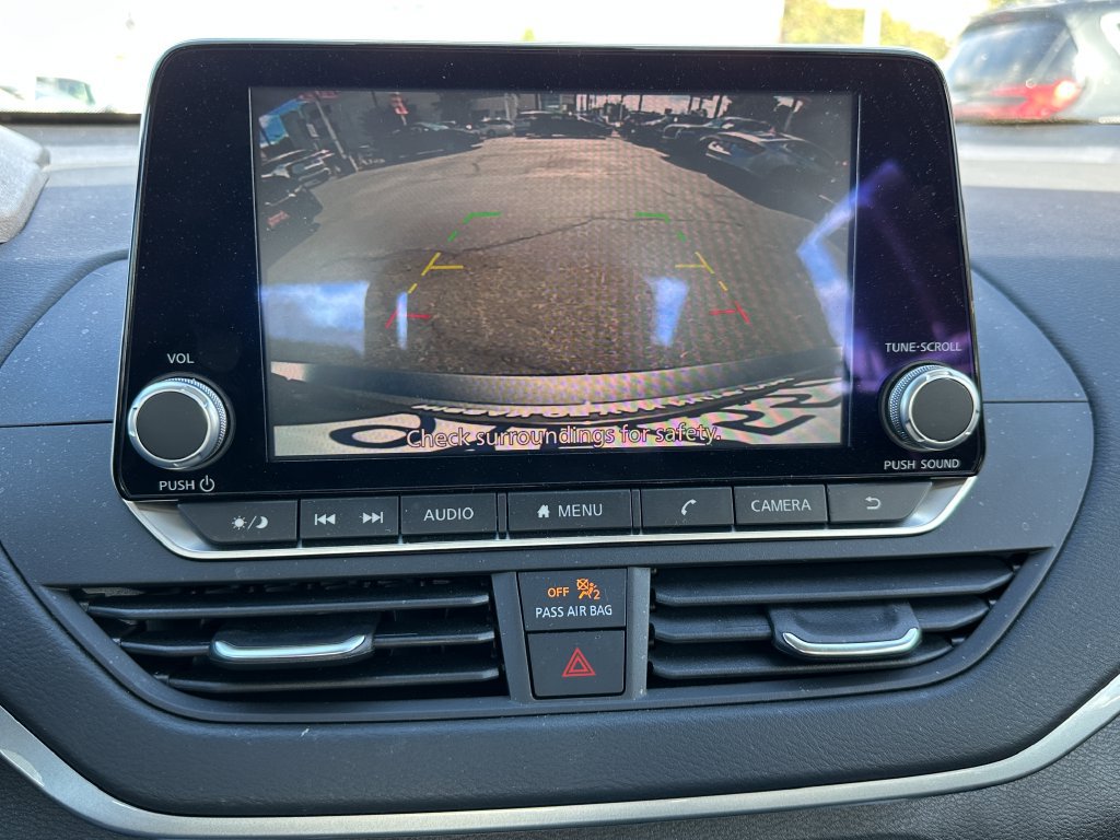 Used 2025 Nissan Altima 2.5 S FWD image 30