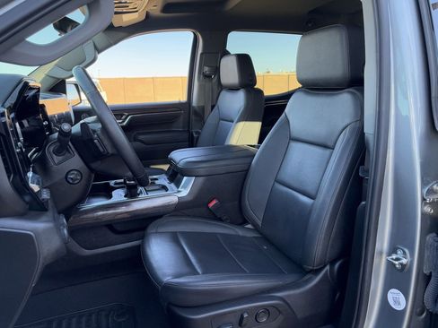 Used 2024 Chevrolet Silverado 1500 LTZ w/ Technology Package image 27