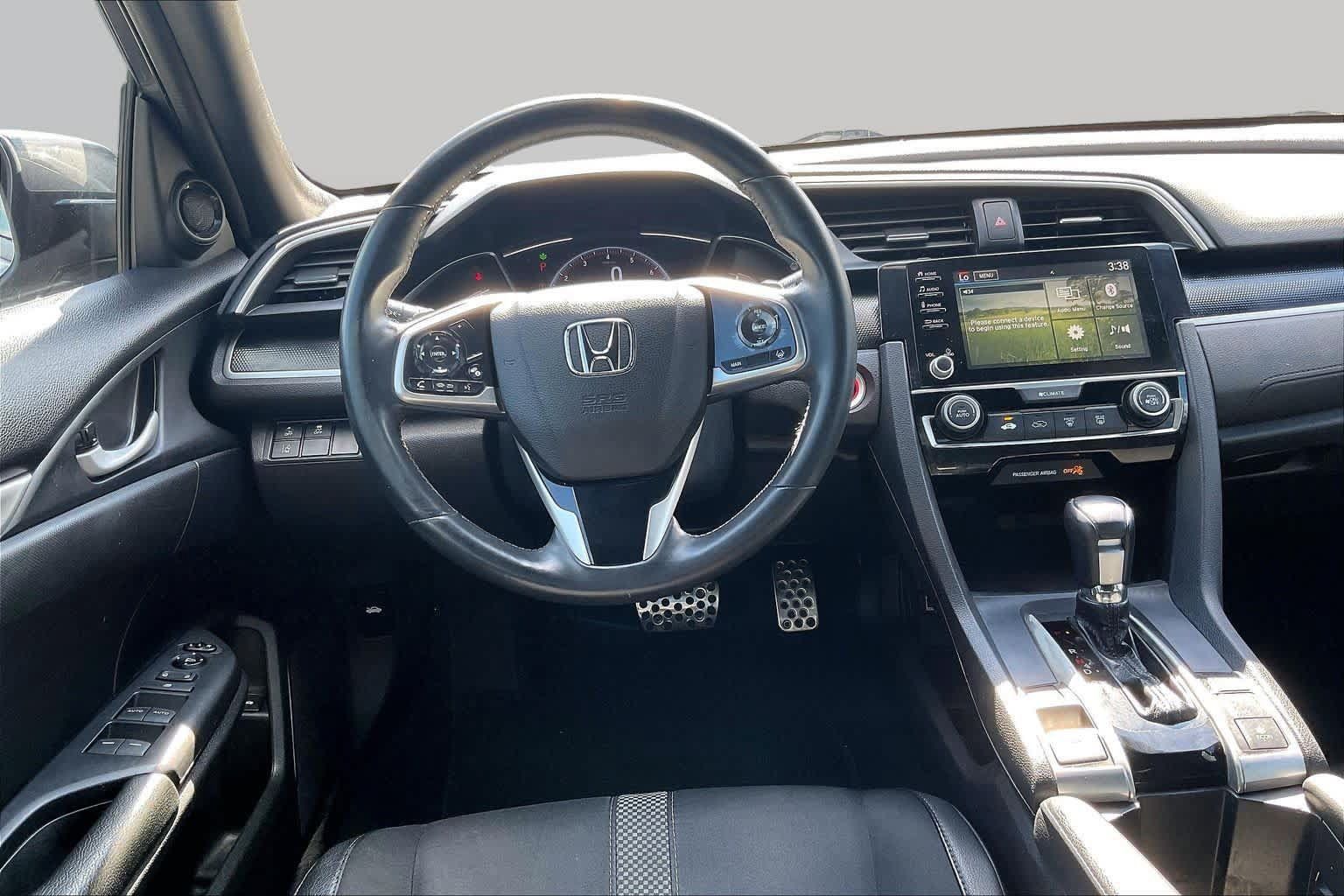 Used 2020 Honda Civic Sport image 5