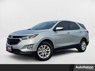 Used 2021 Chevrolet Equinox LT image 1