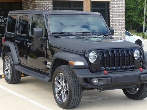 Used 2018 Jeep Wrangler Unlimited Sport AWD/4WD image 7