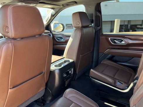 Used 2023 Chevrolet Tahoe High Country image 19