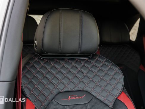 Used 2022 Bentley Bentayga Speed image 40