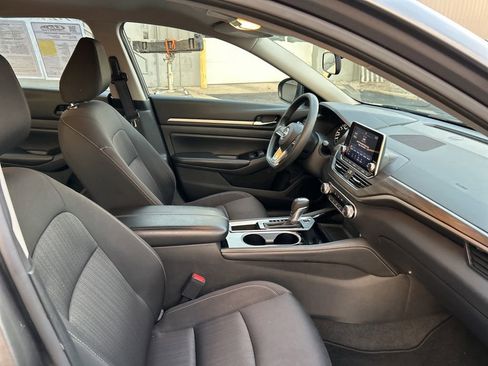 Used 2023 Nissan Altima 2.5 SV image 36