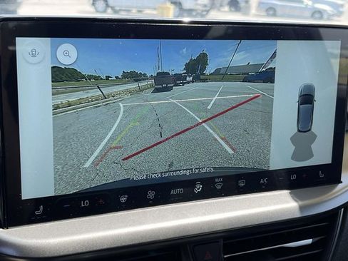 New 2025 Ford Escape SE FWD image 19
