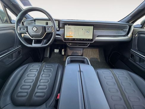 Used 2024 Rivian R1T Adventure AWD/4WD image 11