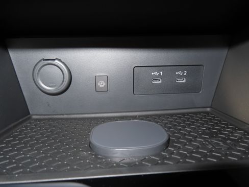 New 2026 Nissan Pathfinder SL image 19