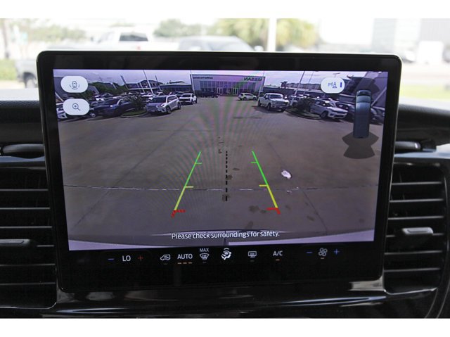 Used 2025 Ford Transit 350 XLT RWD image 17