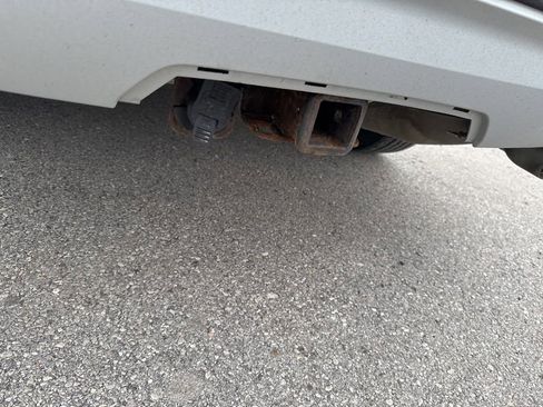 Used 2017 GMC Acadia SLT AWD/4WD image 27