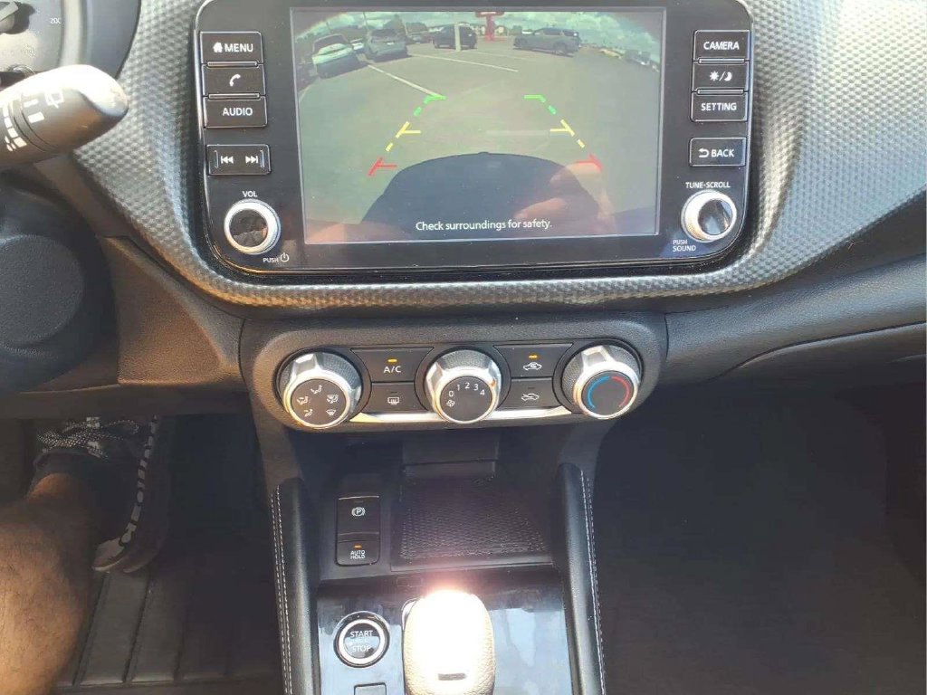 Used 2024 Nissan Kicks SV FWD image 15