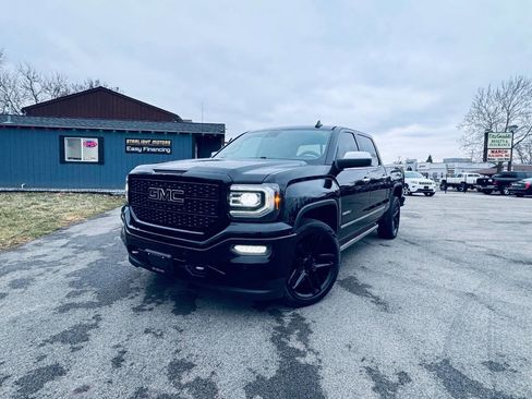 Used 2017 GMC Sierra 1500 Denali w/ Denali Ultimate Package image 2