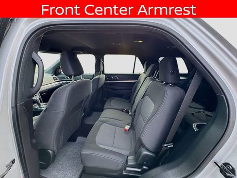 Used 2019 Ford Explorer XLT w/ Class III Trailer Tow Package FWD image 22