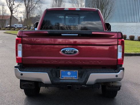 Used 2019 Ford F350 Lariat image 5