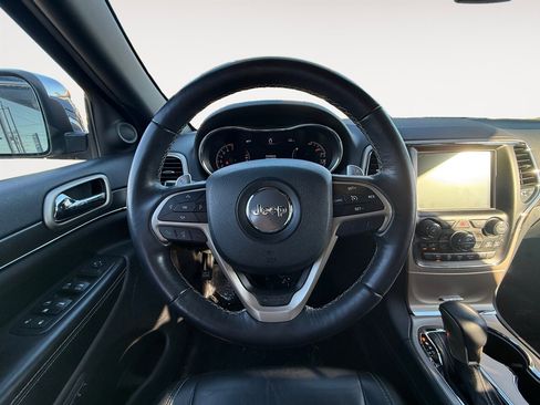 Used 2016 Jeep Grand Cherokee Limited RWD image 13