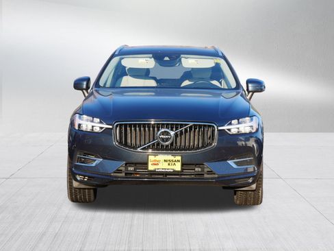 Used 2019 Volvo XC60 T8 Inscription w/ Advanced Package image 2