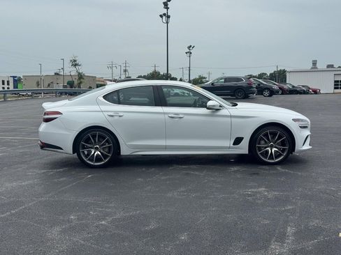 Used 2026 Genesis G70 2.5T AWD/4WD image 3