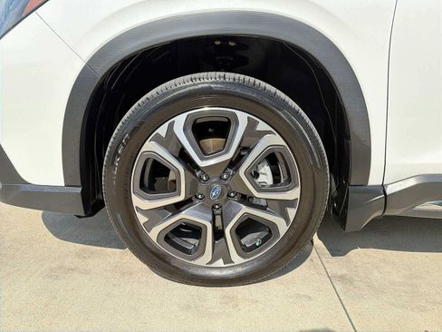 Certified 2024 Subaru Ascent Touring w/ Popular Package #2 AWD/4WD image 10