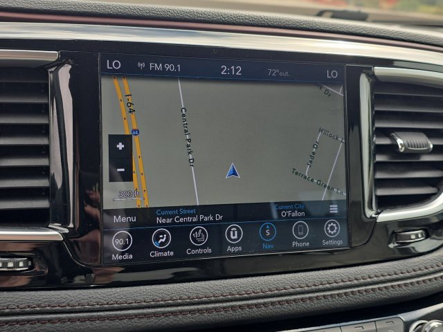 Used 2019 Chrysler Pacifica Limited w/ Advanced Safetytec Group FWD image 25