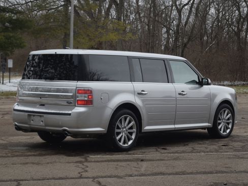 Used 2019 Ford Flex Limited image 28