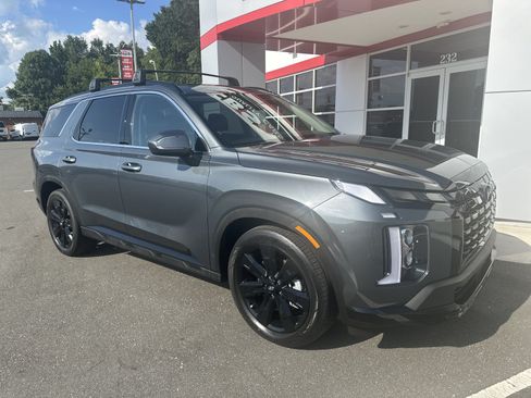 Used 2024 Hyundai Palisade XRT AWD/4WD image 2