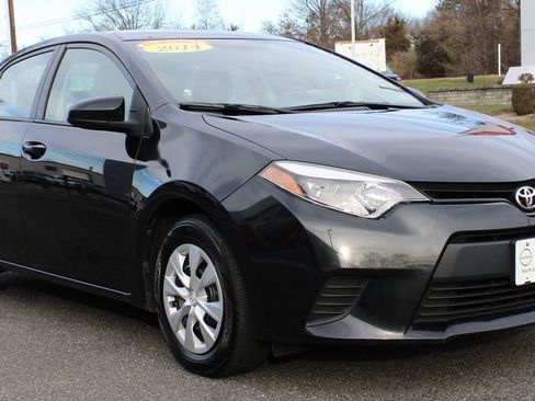 Used 2014 Toyota Corolla L image 3