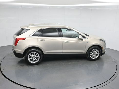 Used 2017 Cadillac XT5 FWD image 52
