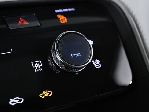 New 2026 INFINITI QX60 Luxe w/ Cargo Package image 15