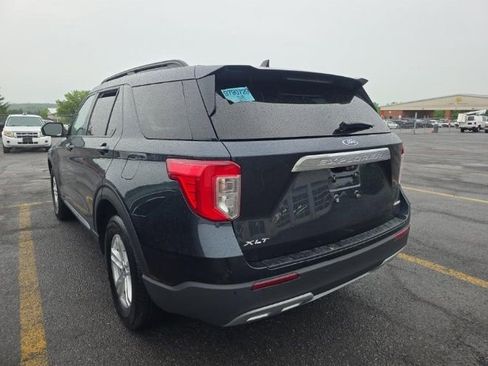 Certified 2023 Ford Explorer XLT w/ Equipment Group 202A AWD/4WD image 5