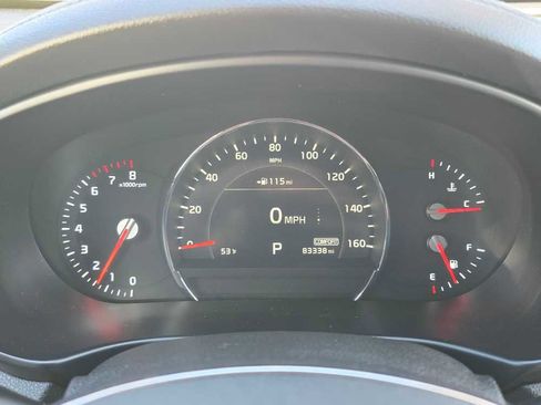Used 2019 Kia Sorento SX image 21