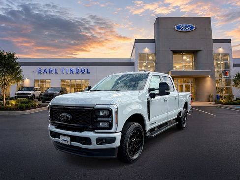 Used 2026 Ford F350 Lariat w/ Black Appearance Package AWD/4WD image 4