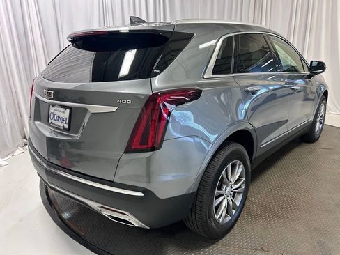 Used 2022 Cadillac XT5 Premium Luxury w/ LPO, Floor Liner Package FWD image 29