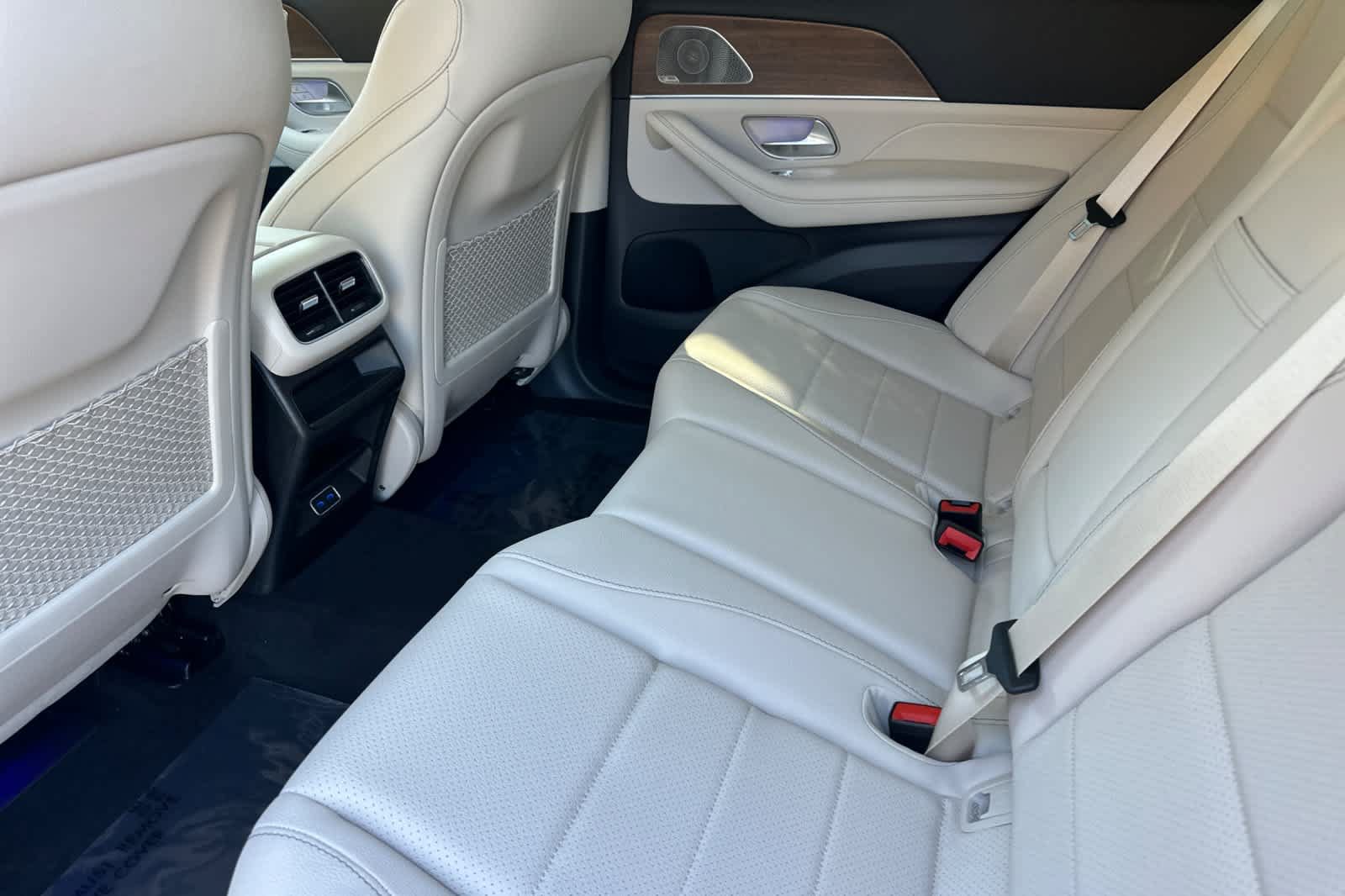 New 2026 Mercedes-Benz GLE 450 4MATIC image 11