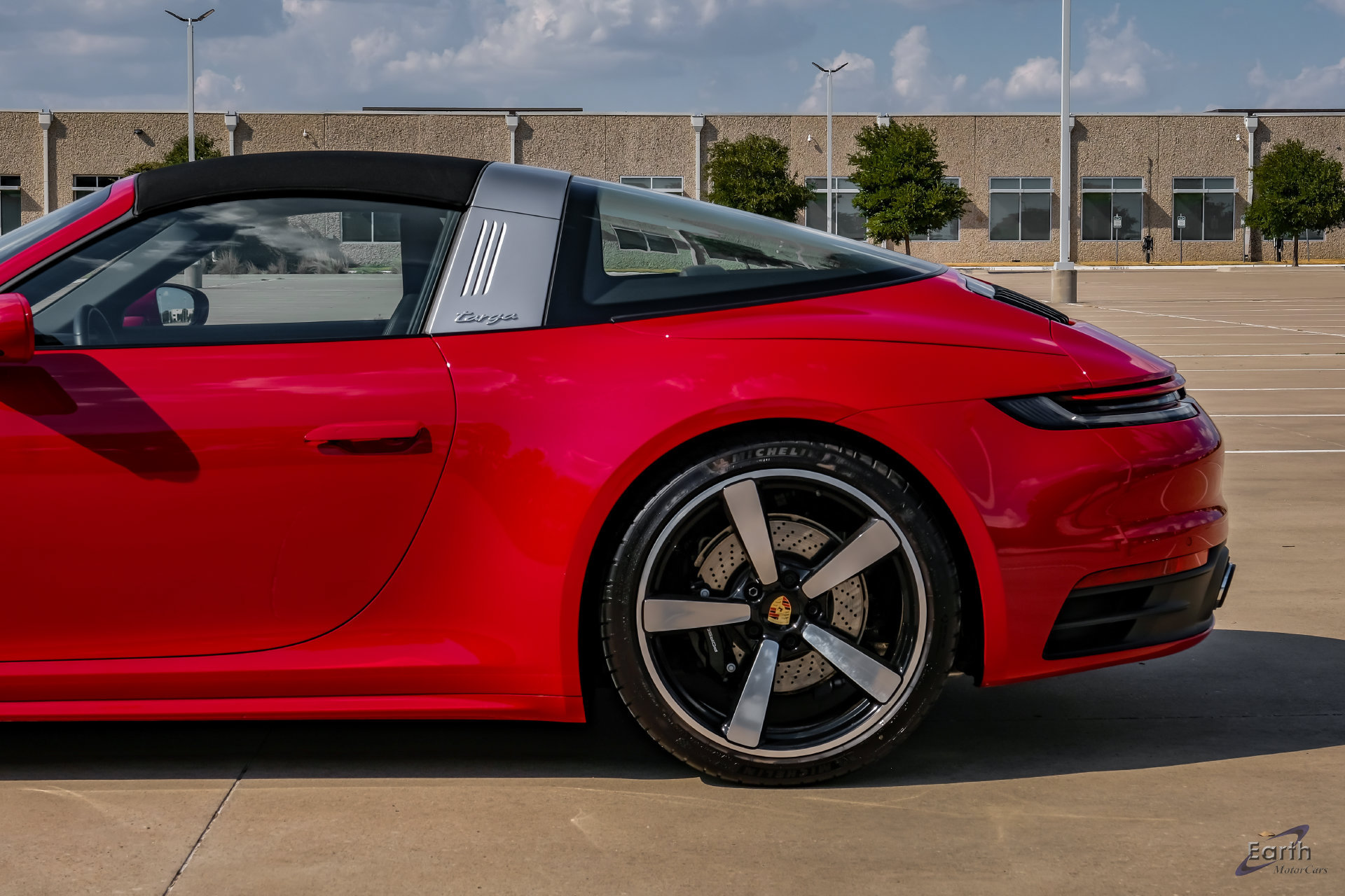 Used 2023 Porsche 911 Targa 4S AWD/4WD image 9