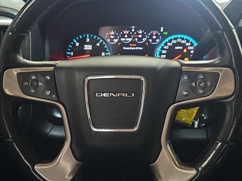 Used 2017 GMC Sierra 2500 Denali AWD/4WD image 17