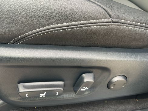 Used 2023 Toyota 4Runner SR5 Premium w/ Moonroof Package image 12