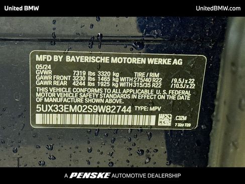 Used 2025 BMW X7 M60i image 16