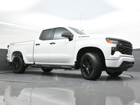 Used 2024 Chevrolet Silverado 1500 Custom w/ Rally Edition image 35