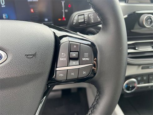 Used 2025 Ford Escape Active w/ Cold Weather Package image 19