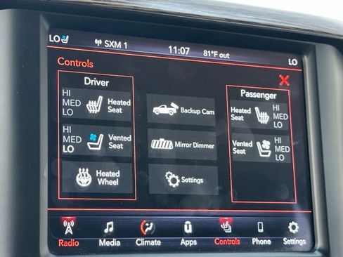 Used 2020 RAM 1500 Laramie w/ Off Road Group image 10