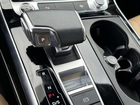 Used 2023 Audi Q8 Premium Plus w/ Premium Plus Package AWD/4WD image 31