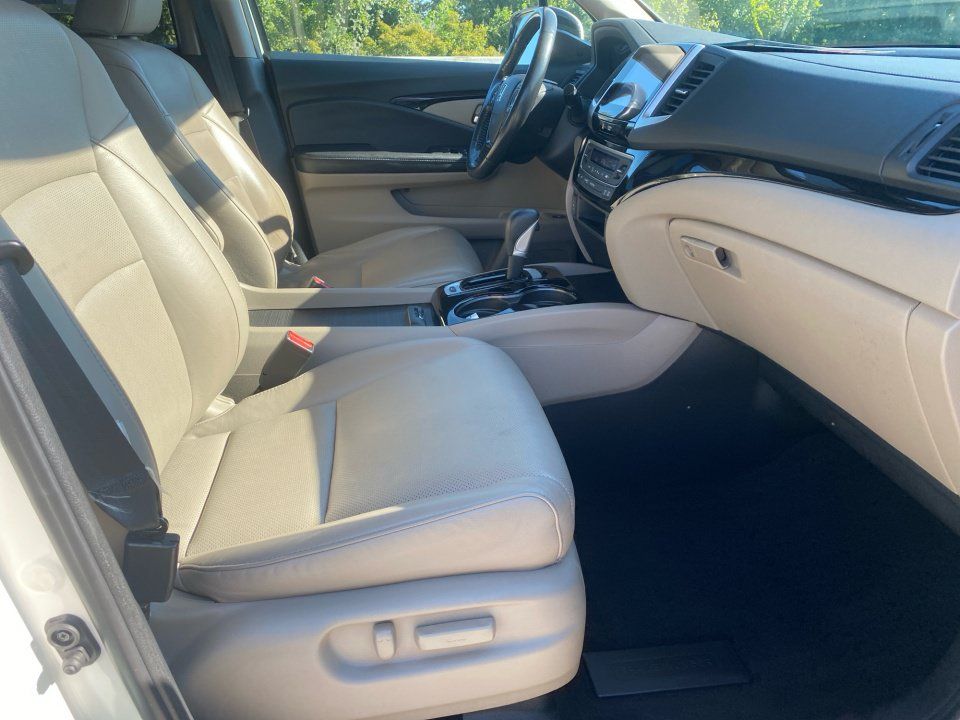 Used 2019 Honda Ridgeline RTL-E image 32