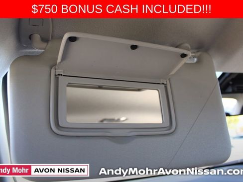 New 2025 Nissan Versa SR w/ Trunk Package image 30
