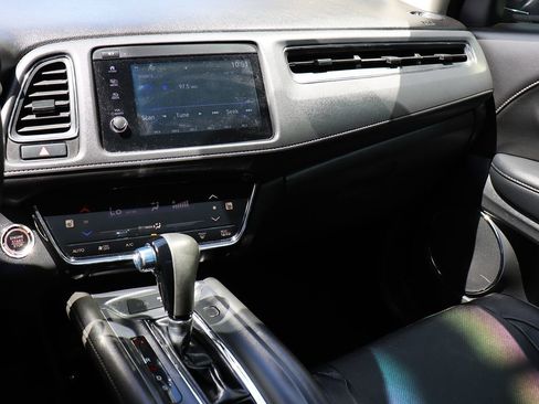 Used 2021 Honda HR-V EX-L image 43