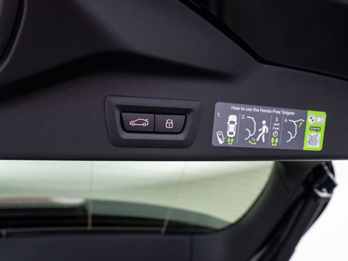 New 2026 BMW X5 xDrive50e w/ Executive Package image 35