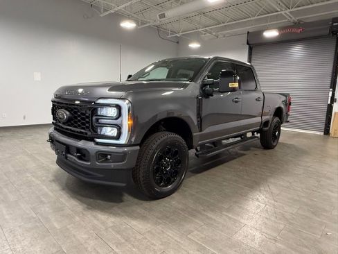New 2026 Ford F350 Lariat w/ Black Appearance Package AWD/4WD image 8