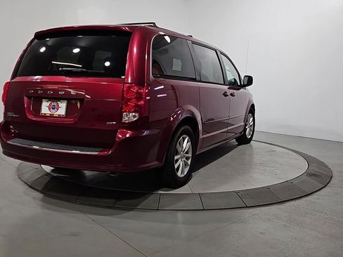 Used 2014 Dodge Grand Caravan SXT FWD image 5