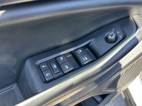 Used 2024 Jeep Grand Cherokee Altitude image 18