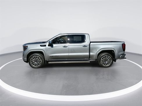 New 2026 GMC Sierra 1500 Denali Ultimate w/ LPO, Black Badging Package image 5