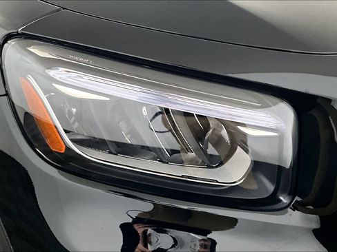 New 2026 Mercedes-Benz GLB 250 image 15